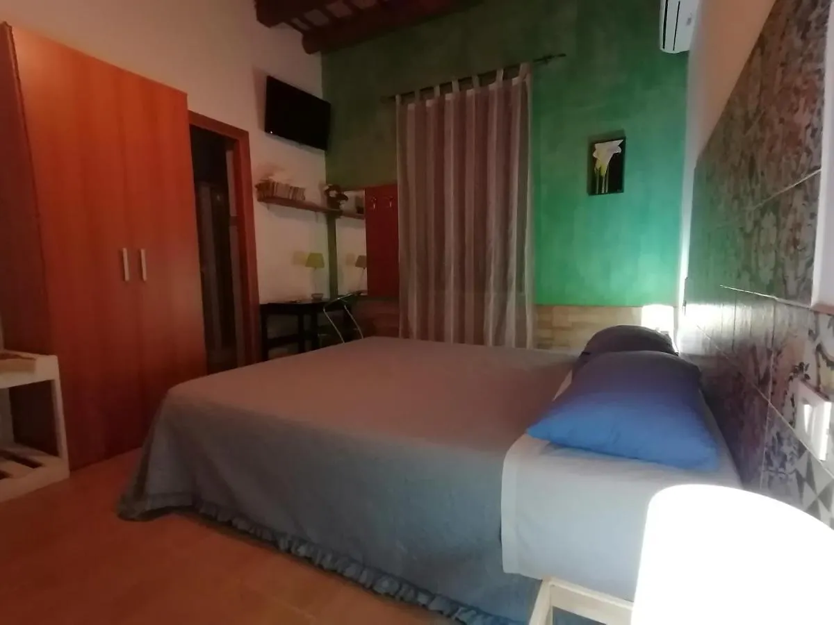 Frühstückspension Bed and Breakfast Donnaciccinatrapani Rilievo